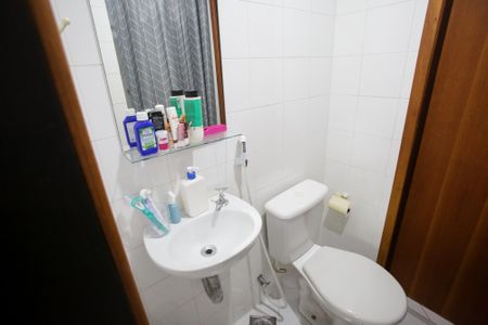 Casa à venda com 78m², 3 quartos e 1 vagaBanheiro da Suíte 1