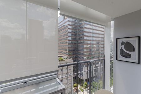 Sacada de kitnet/studio para alugar com 1 quarto, 26m² em Vila Olímpia, São Paulo