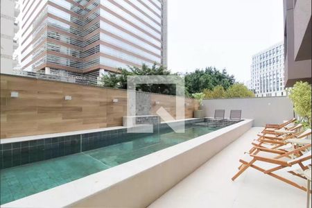 Studio para alugar com 26m², 1 quarto e sem vagaÁrea comum - Piscina