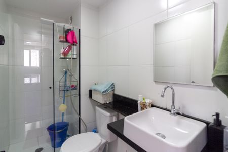 Apartamento para alugar com 33m², 2 quartos e sem vaga Apartamento para alugar com 33m², 2 quartos e sem vagaBanheiro Social