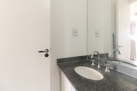 Apartamento à venda com 38m², 1 quarto e 1 vagaBanheiro 