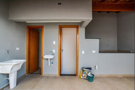 Apartamento à venda com 80m², 2 quartos e 1 vagaÁrea de Serviço