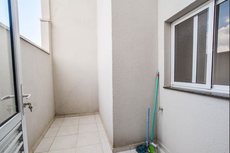 Apartamento à venda com 80m², 2 quartos e 1 vagaQuintal