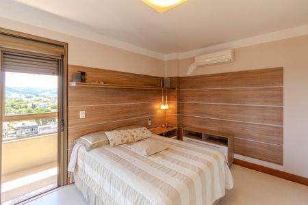 Apartamento à venda com 133m², 3 quartos e 3 vagasSuíte 1