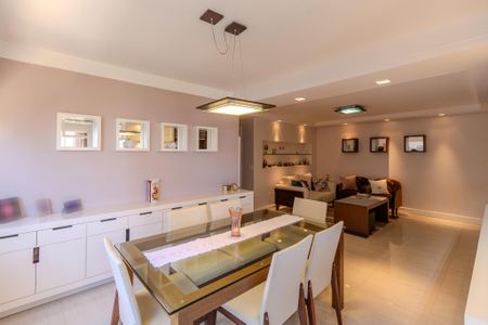 Apartamento à venda com 133m², 3 quartos e 3 vagasSala