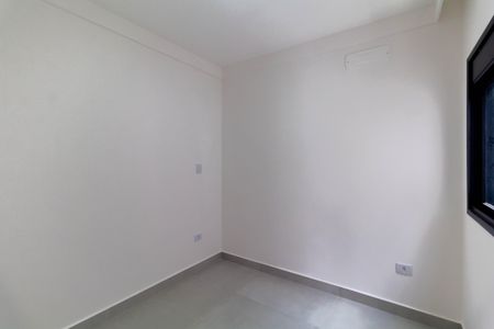 Casa à venda com 80m², 2 quartos e 2 vagas Casa à venda com 80m², 2 quartos e 2 vagasQuarto 2