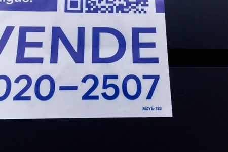Casa à venda com 80m², 2 quartos e 2 vagas Casa à venda com 80m², 2 quartos e 2 vagasPlaca