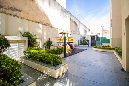 Apartamento à venda com 45m², 2 quartos e 1 vagaÁrea comum - Playground