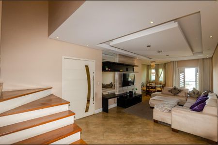 Casa para alugar com 183m², 3 quartos e 3 vagas Casa para alugar com 183m², 3 quartos e 3 vagasSala