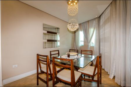 Sala de casa para alugar com 3 quartos, 183m² em Vila Mirante, São Paulo