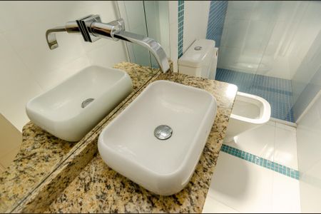 Casa para alugar com 183m², 3 quartos e 3 vagas Casa para alugar com 183m², 3 quartos e 3 vagasBanheiro