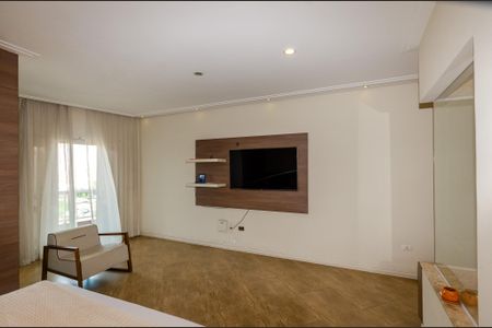 Casa para alugar com 183m², 3 quartos e 3 vagas Casa para alugar com 183m², 3 quartos e 3 vagasSuíte