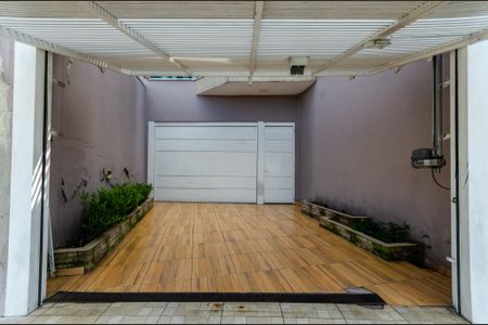 Casa para alugar com 183m², 3 quartos e 3 vagas Casa para alugar com 183m², 3 quartos e 3 vagasGaragem