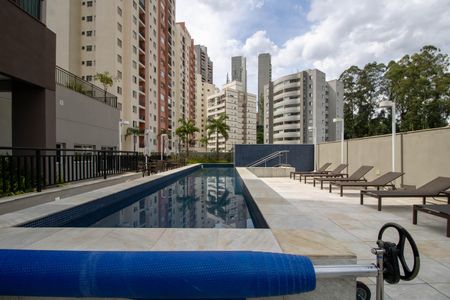 Apartamento para alugar com 65m², 1 quarto e 2 vagasÁrea comum - Piscina