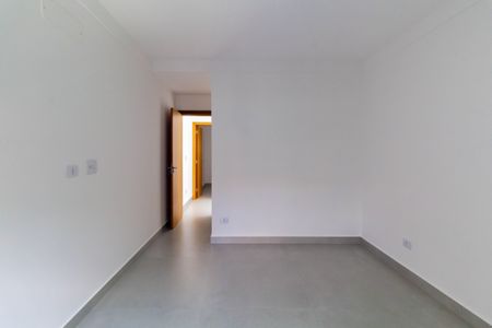 Casa à venda com 80m², 2 quartos e 2 vagasSuíte