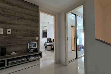 Apartamento à venda com 80m², 2 quartos e 1 vaga Apartamento à venda com 80m², 2 quartos e 1 vagaHall social