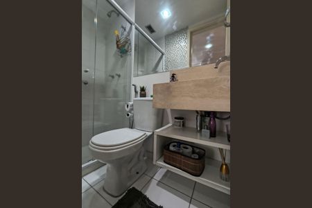 Apartamento à venda com 80m², 2 quartos e 1 vagaBanheiro Social