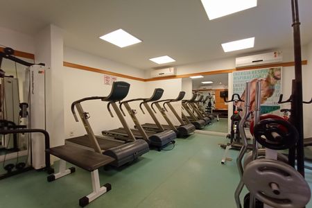 Apartamento à venda com 80m², 2 quartos e 1 vaga Apartamento à venda com 80m², 2 quartos e 1 vagaÁrea comum - Academia