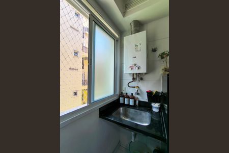 Apartamento à venda com 80m², 2 quartos e 1 vagaÁrea de Serviço