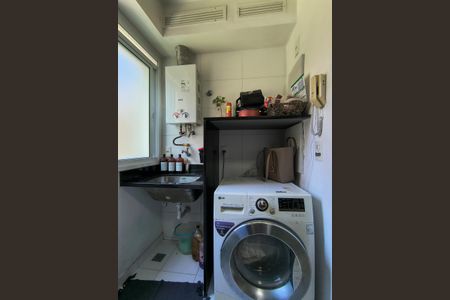 Apartamento à venda com 80m², 2 quartos e 1 vagaÁrea de Serviço