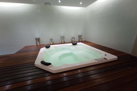 Apartamento à venda com 80m², 2 quartos e 1 vaga Apartamento à venda com 80m², 2 quartos e 1 vagaÁrea comum