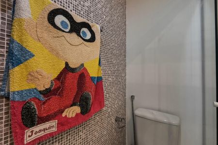 Apartamento à venda com 80m², 2 quartos e 1 vaga Apartamento à venda com 80m², 2 quartos e 1 vagaBanheiro da Suíte 2