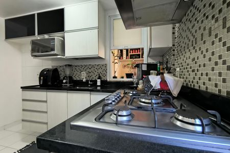 Apartamento à venda com 80m², 2 quartos e 1 vaga Apartamento à venda com 80m², 2 quartos e 1 vagaCozinha - Armários