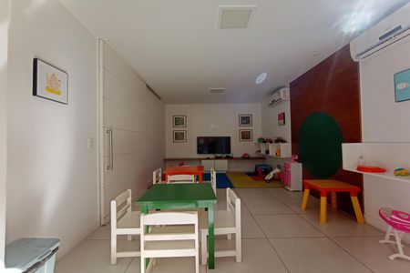 Apartamento à venda com 80m², 2 quartos e 1 vaga Apartamento à venda com 80m², 2 quartos e 1 vagaBrinquedoteca