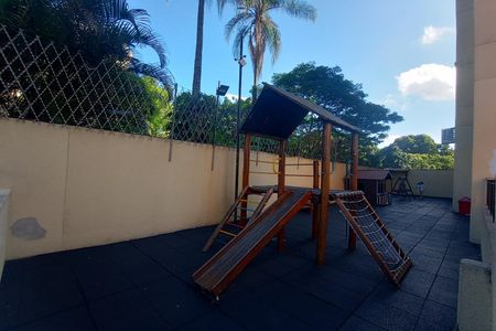 Apartamento à venda com 80m², 2 quartos e 1 vaga Apartamento à venda com 80m², 2 quartos e 1 vagaÁrea comum - Playground