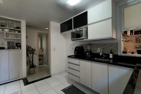 Apartamento à venda com 80m², 2 quartos e 1 vaga Apartamento à venda com 80m², 2 quartos e 1 vagaCozinha - Armários