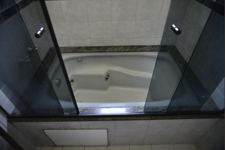 Casa para alugar com 154m², 3 quartos e 2 vagasBanheiro da Suíte