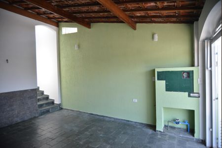 Casa para alugar com 154m², 3 quartos e 2 vagasGaragem