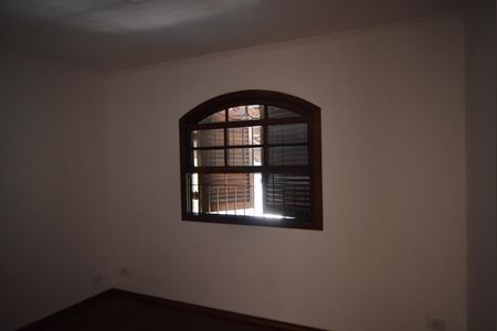 Casa para alugar com 154m², 3 quartos e 2 vagasQuarto 1