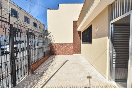 Casa à venda com 150m², 2 quartos e 2 vagasFrente