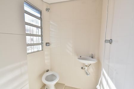 Casa à venda com 150m², 2 quartos e 2 vagasEdícula/banheiro