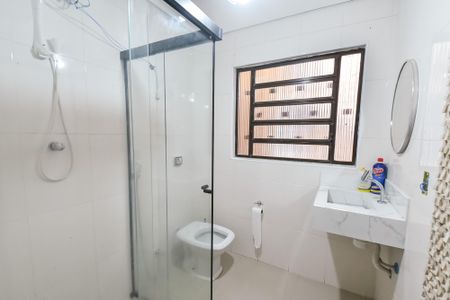 Casa à venda com 150m², 2 quartos e 2 vagasBanheiro