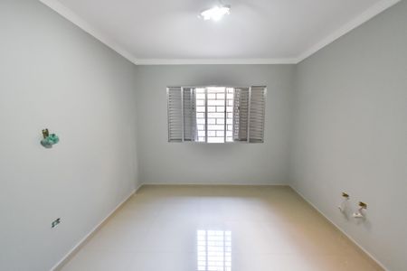Casa à venda com 150m², 2 quartos e 2 vagasQuarto 2