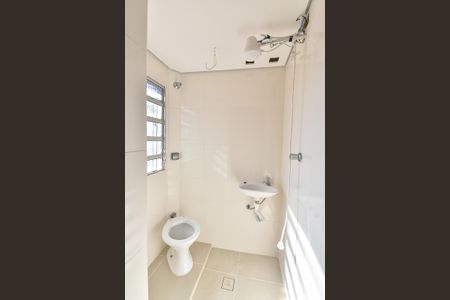 Casa à venda com 150m², 2 quartos e 2 vagasEdícula/banheiro