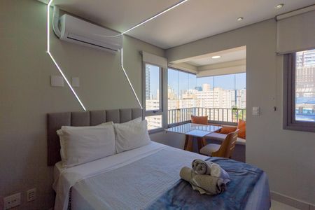 Quarto de kitnet/studio para alugar com 1 quarto, 20m² em Jardim das Acacias, São Paulo