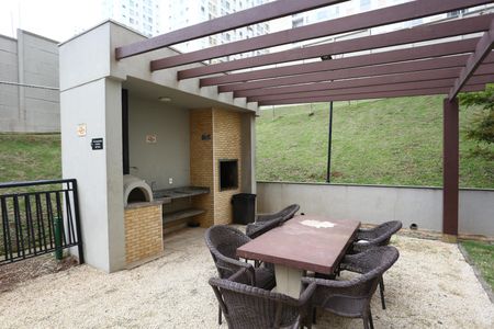 Apartamento para alugar com 46m², 2 quartos e 1 vagaÁrea comum - Churrasqueira