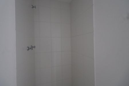 Apartamento à venda com 43m², 2 quartos e 1 vagaBanheiro Social