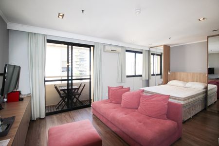 Suíte  de kitnet/studio para alugar com 1 quarto, 35m² em Vila Uberabinha, São Paulo