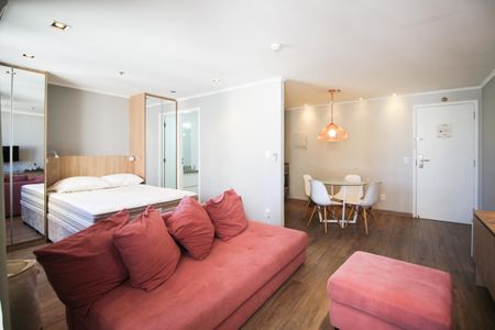 Suíte  de kitnet/studio para alugar com 1 quarto, 35m² em Vila Uberabinha, São Paulo
