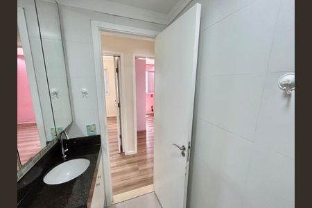 Apartamento para alugar com 73m², 3 quartos e 1 vagaBanheiro 2