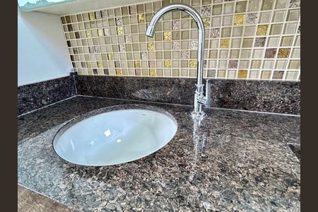 Apartamento para alugar com 73m², 3 quartos e 1 vagaBanheiro 2