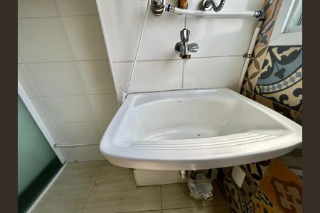 Apartamento para alugar com 73m², 3 quartos e 1 vagaÁrea de Serviço