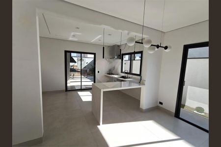 Casa à venda com 3 quartos, 135m² em Villas Do Jaguari, Santana de Parnaíba