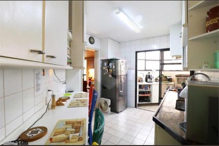 Apartamento à venda com 165m², 3 quartos e 3 vagas