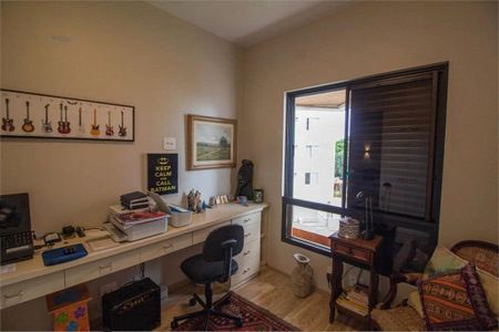 Apartamento à venda com 165m², 3 quartos e 3 vagas