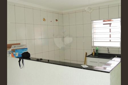 Casa à venda com 100m², 2 quartos e 2 vagas
